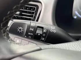 Kia Stonic thumbnail 73