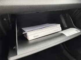 Kia Stonic thumbnail 83