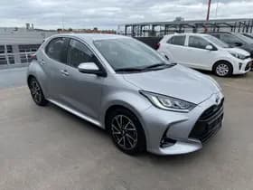 Toyota Yaris thumbnail 13