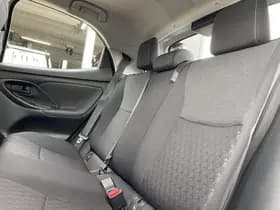 Toyota Yaris thumbnail 79