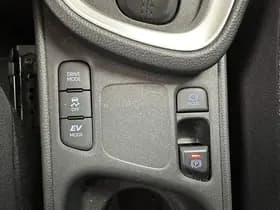 Toyota Yaris-cross thumbnail 35