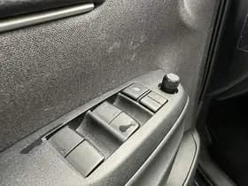 Toyota Yaris-cross thumbnail 36