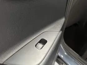 Kia Stonic thumbnail 41