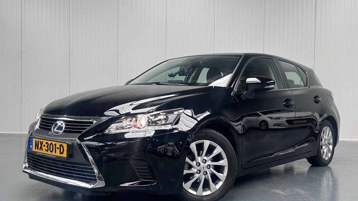 Lexus Ct — foto 1