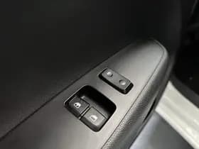 Kia Picanto thumbnail 25