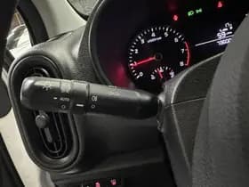 Kia Picanto thumbnail 6