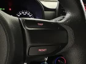 Kia Picanto thumbnail 9