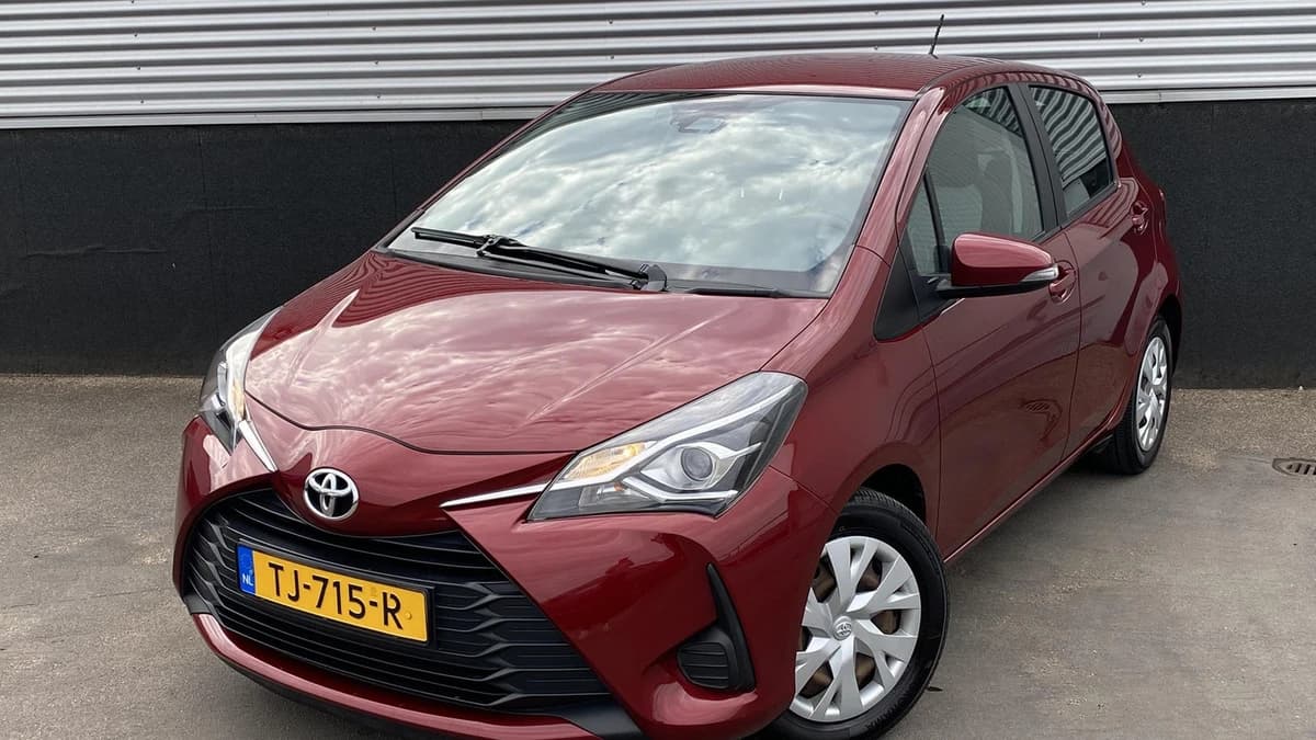 Toyota Yaris — foto 1