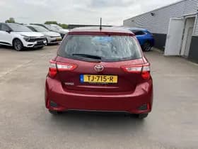 Toyota Yaris thumbnail 6