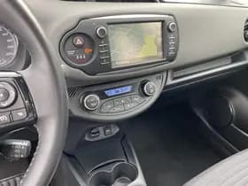 Toyota Yaris thumbnail 73