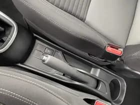 Toyota Yaris thumbnail 76