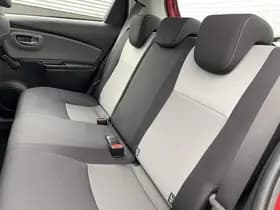 Toyota Yaris thumbnail 80
