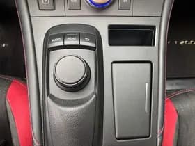 Lexus Ct thumbnail 33