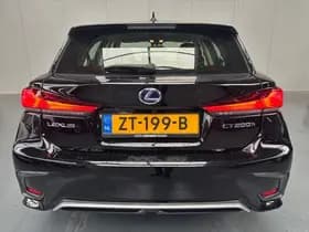 Lexus Ct thumbnail 38