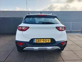 Kia Stonic thumbnail 3