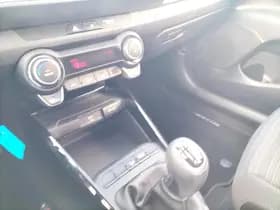 Kia Stonic thumbnail 30