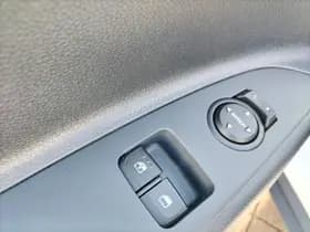 Kia Stonic thumbnail 31