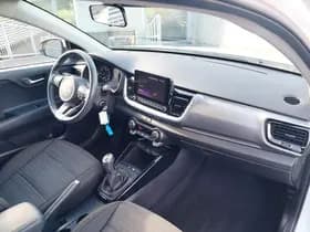 Kia Stonic thumbnail 49