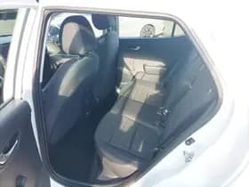 Kia Stonic thumbnail 52