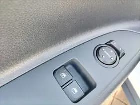 Kia Stonic thumbnail 70