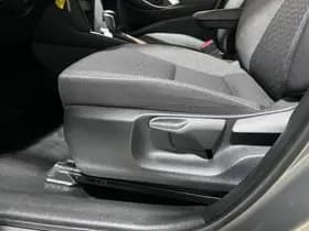 Toyota Yaris-cross thumbnail 22