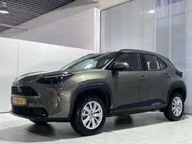 Toyota Yaris-cross thumbnail 4