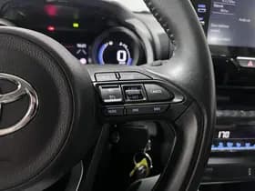 Toyota Yaris-cross thumbnail 38