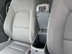 Kia Rio thumbnail 36