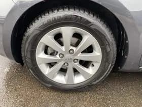 Kia Rio thumbnail 58