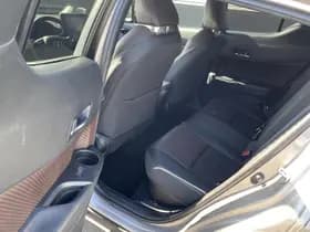 Toyota C-hr thumbnail 48