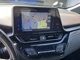 Toyota C-hr thumbnail 90