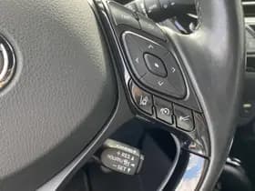 Toyota C-hr thumbnail 27