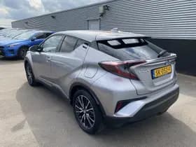 Toyota C-hr thumbnail 5