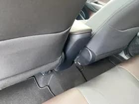 Toyota C-hr thumbnail 43