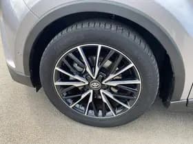 Toyota C-hr thumbnail 63