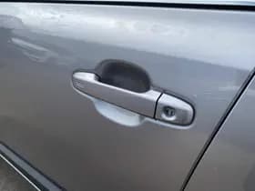 Toyota C-hr thumbnail 64