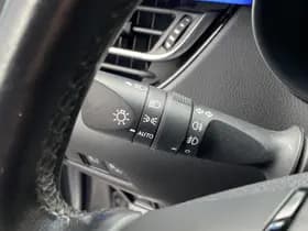 Toyota C-hr thumbnail 27