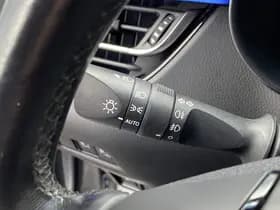 Toyota C-hr thumbnail 75