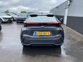 Toyota C-hr thumbnail 12