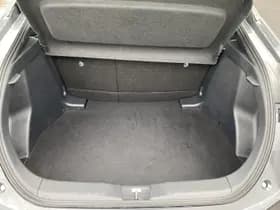 Toyota C-hr thumbnail 14