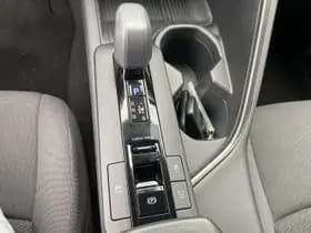 Toyota C-hr thumbnail 35