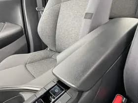 Toyota C-hr thumbnail 88