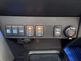 Toyota Rav4 thumbnail 40