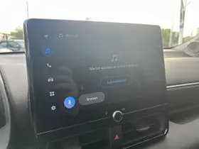 Toyota Yaris thumbnail 22