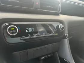 Toyota Yaris thumbnail 29