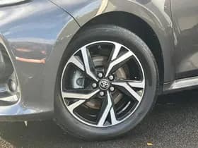 Toyota Yaris thumbnail 44