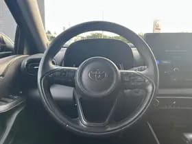 Toyota Yaris thumbnail 48