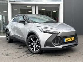 Toyota C-hr thumbnail 3