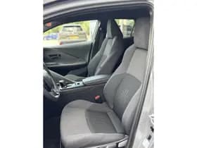 Toyota C-hr thumbnail 22