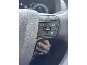 Toyota C-hr thumbnail 36